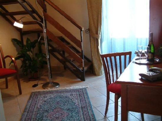 Mini Hotel Peperoncino Palace 2 ラーカレ エクステリア 写真